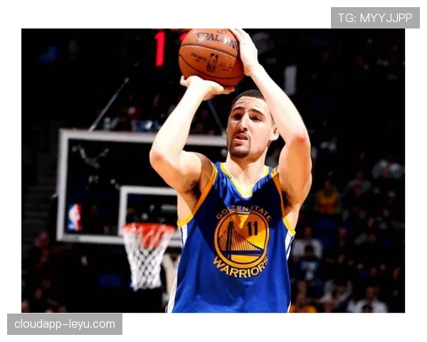 范戴克华丽首秀,格罗宁根新星状态回暖值得关注 范戴克华丽首秀,格罗宁根新星状态回暖值得关注