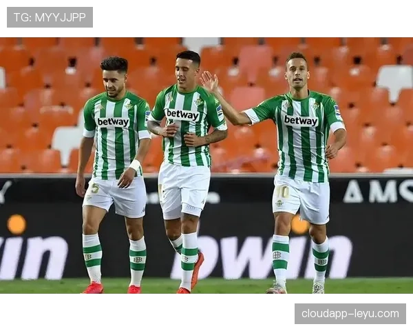 西甲各队阵容优化进展与当前赛季竞争力分析