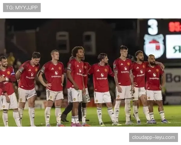 B费 vs 德布劳内:中场核心的组织效率与战术作用对比 B费 vs 德布劳内:中场核心的组织效率与战术作用对比