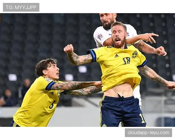 马尔基尼奥斯与鲁本·迪亚斯:防线指挥型中卫战术角色对比分析 马尔基尼奥斯与鲁本·迪亚斯:防线指挥型中卫战术角色对比分析