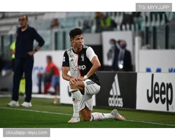 尤文中场关键战连接乏力，表面运转正常实则组织断层